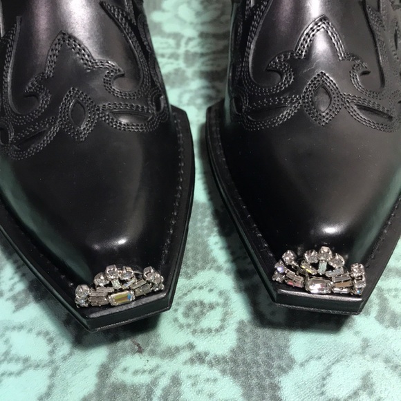 Calvin Klein 205W39NYC Calveta Leather Boots Sz 35 - Picture 4 of 7